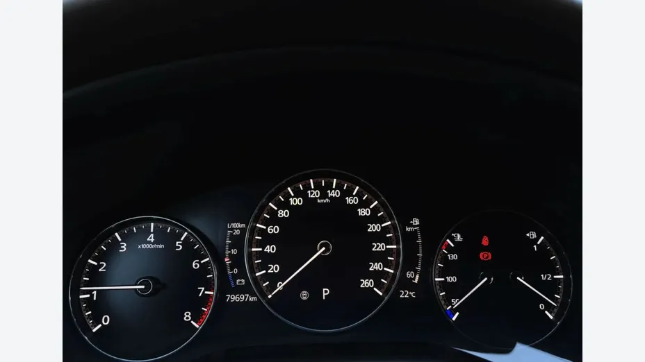 MAZDA CX-30 -