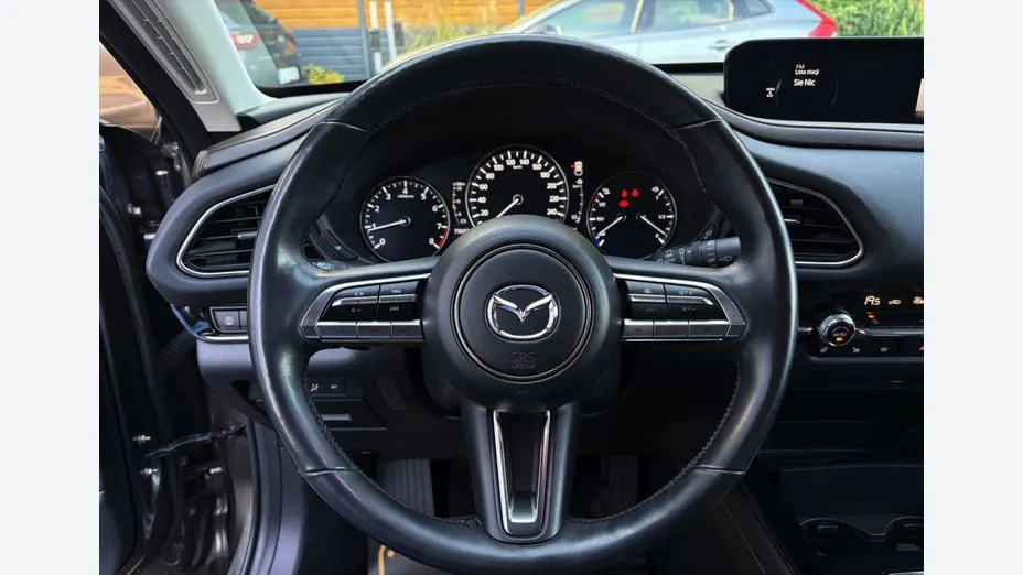 MAZDA CX-30 -