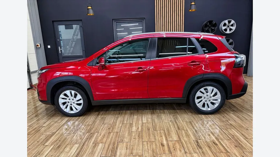 SUZUKI SX4 -