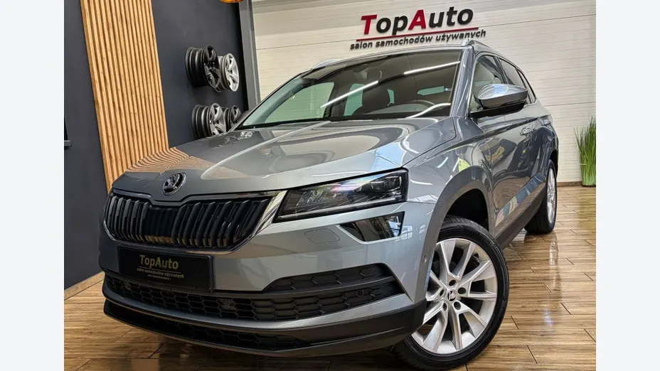 SKODA Karoq -