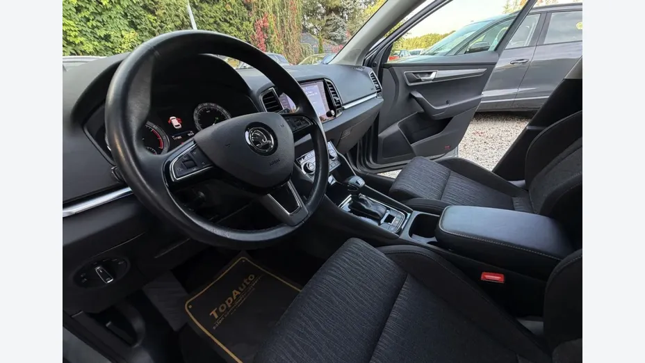 SKODA Karoq -