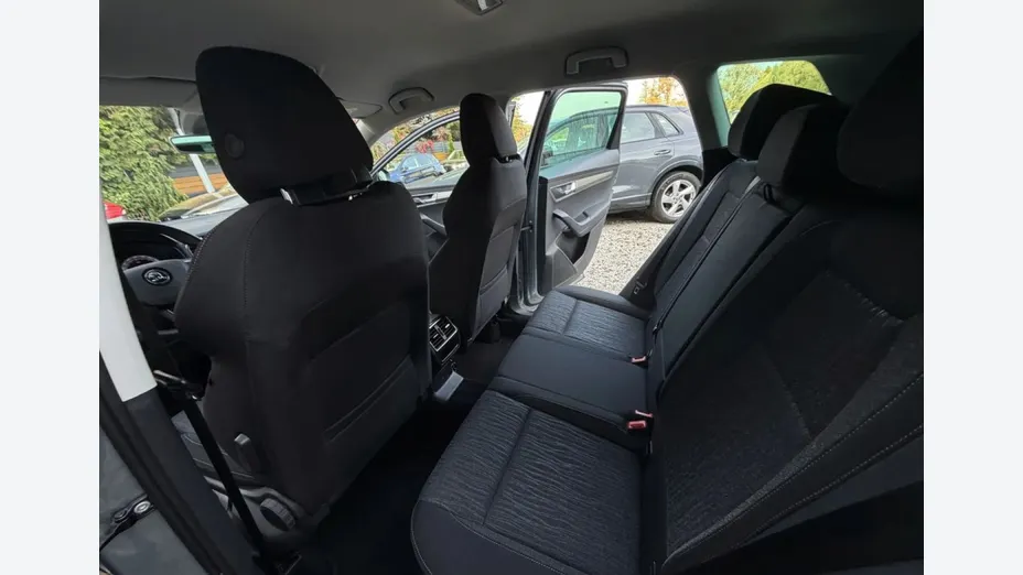 SKODA Karoq -