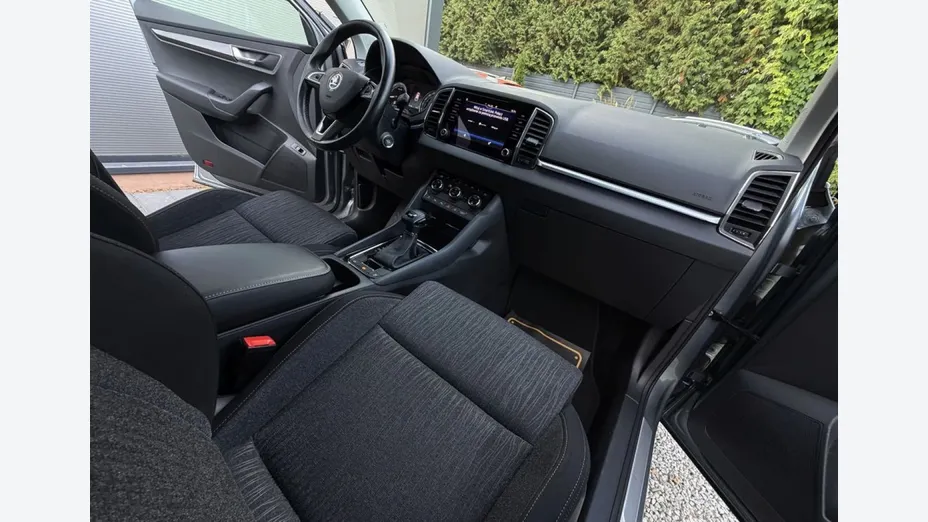 SKODA Karoq -