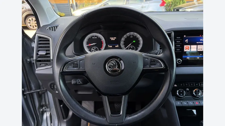 SKODA Karoq -