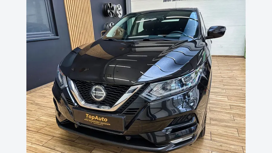 NISSAN Qashqai -