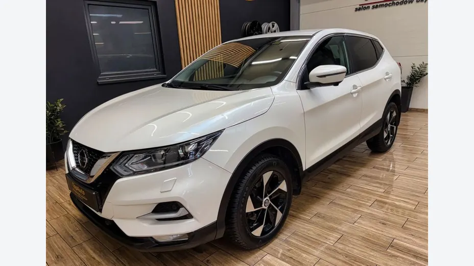 NISSAN Qashqai -