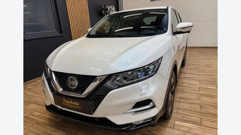 NISSAN Qashqai -