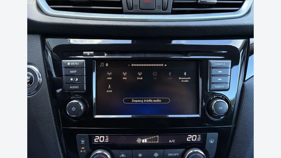 NISSAN Qashqai -