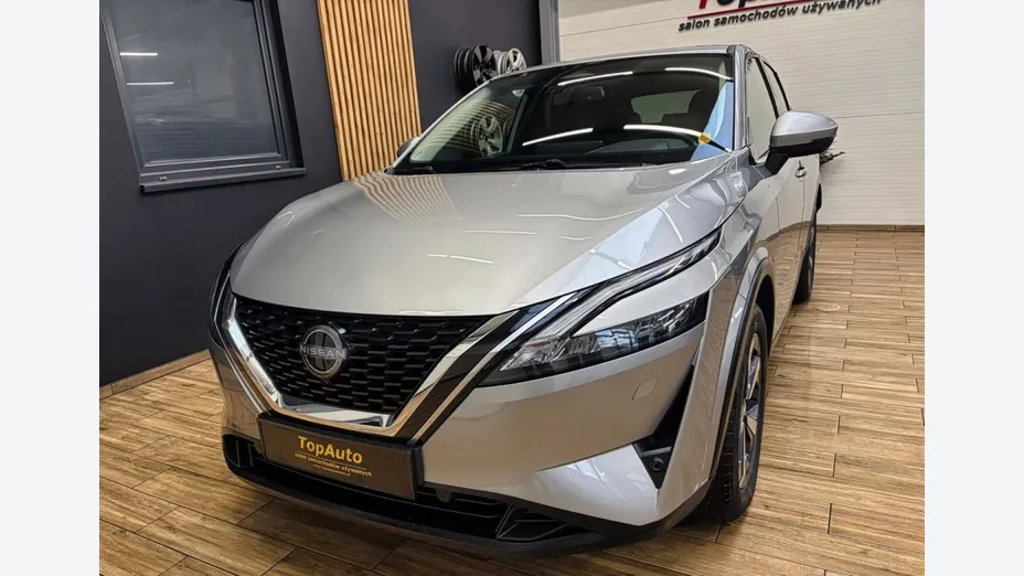 NISSAN Qashqai -