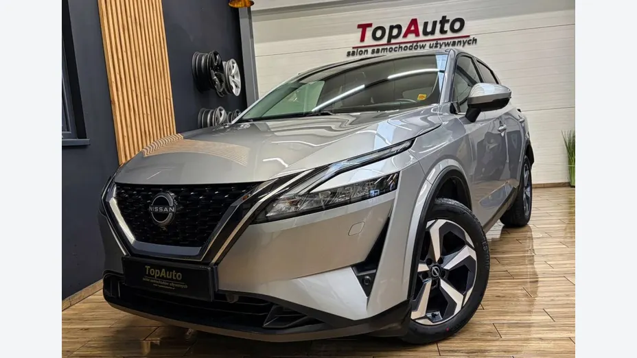 NISSAN Qashqai -