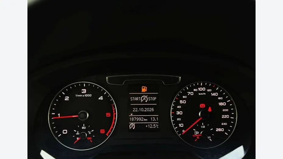 AUDI Q3 -