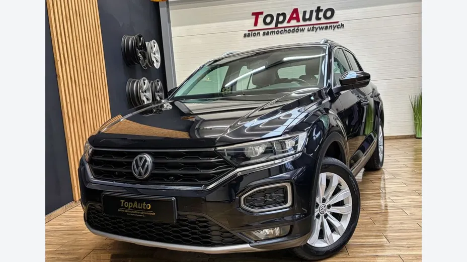 VOLKSWAGEN T-ROC -