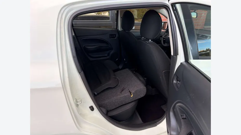 MITSUBISHI Space Star -