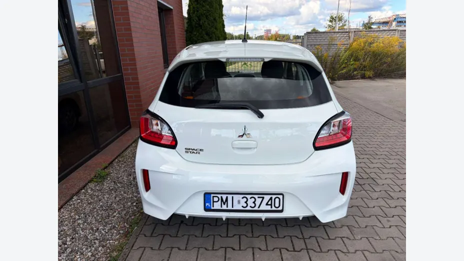 MITSUBISHI Space Star -