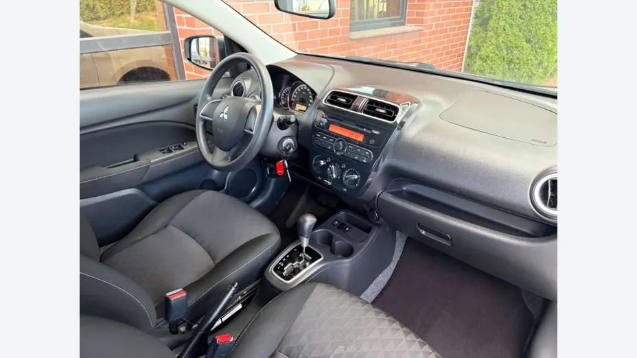 MITSUBISHI Space Star -