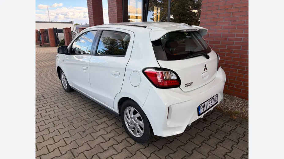 MITSUBISHI Space Star -