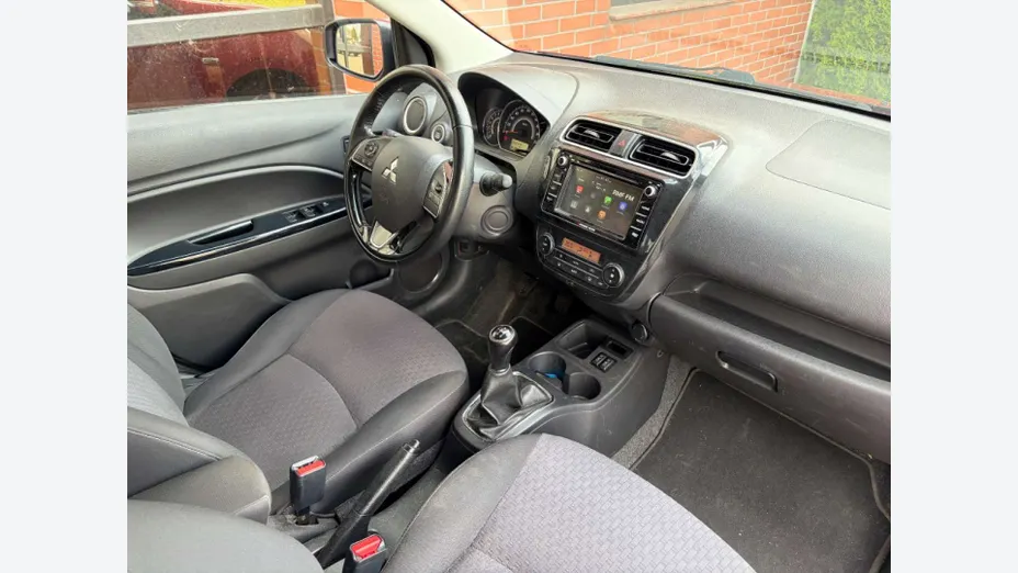 MITSUBISHI Space Star -