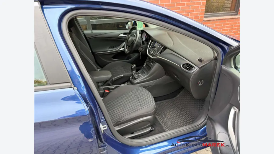 OPEL Astra -