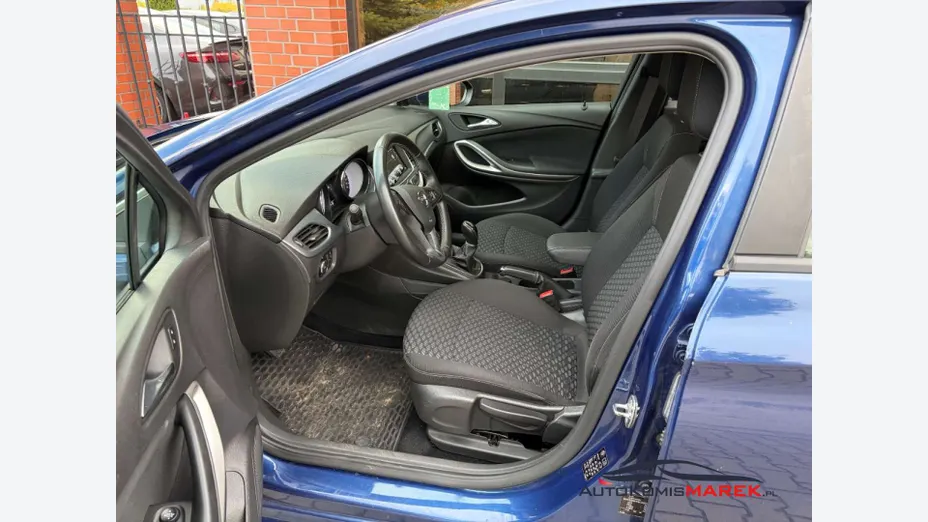 OPEL Astra -