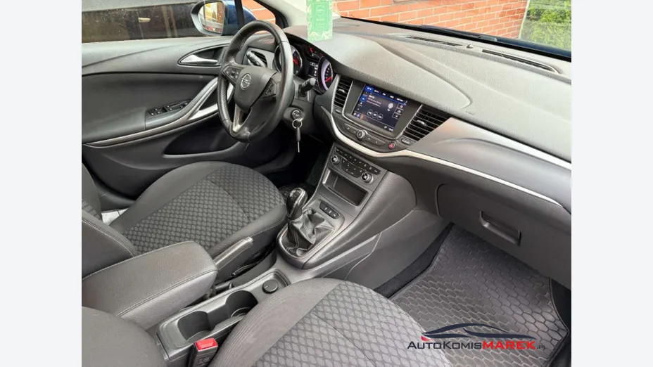 OPEL Astra -
