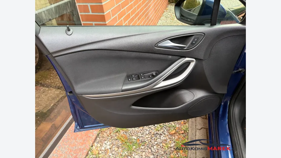 OPEL Astra -