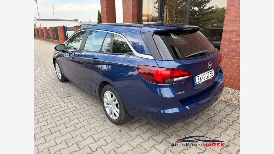 OPEL Astra -