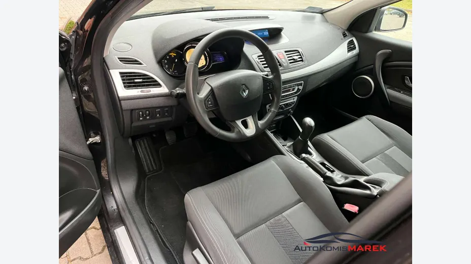 RENAULT Megane -