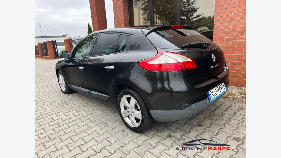 RENAULT Megane -