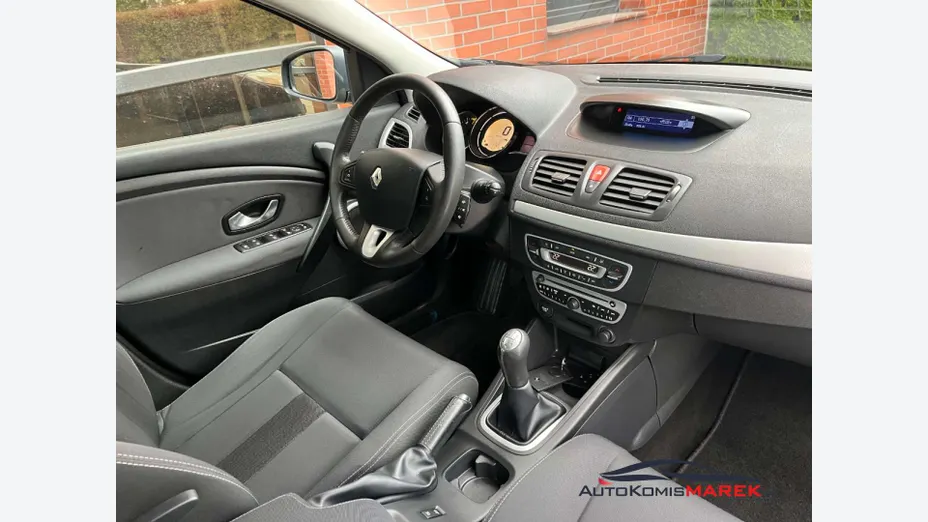 RENAULT Megane -