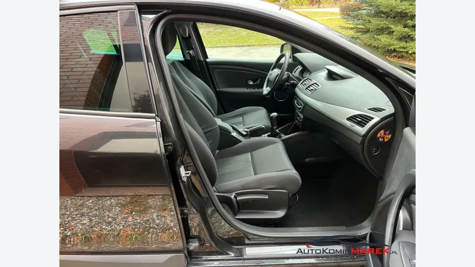 RENAULT Megane -