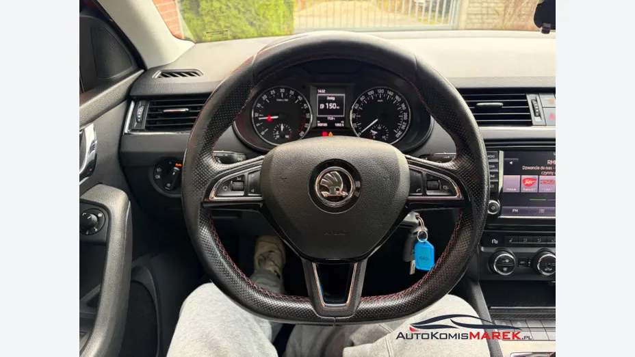 SKODA Octavia -