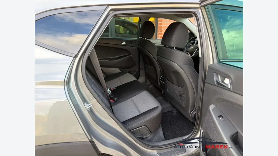 HYUNDAI Tucson -