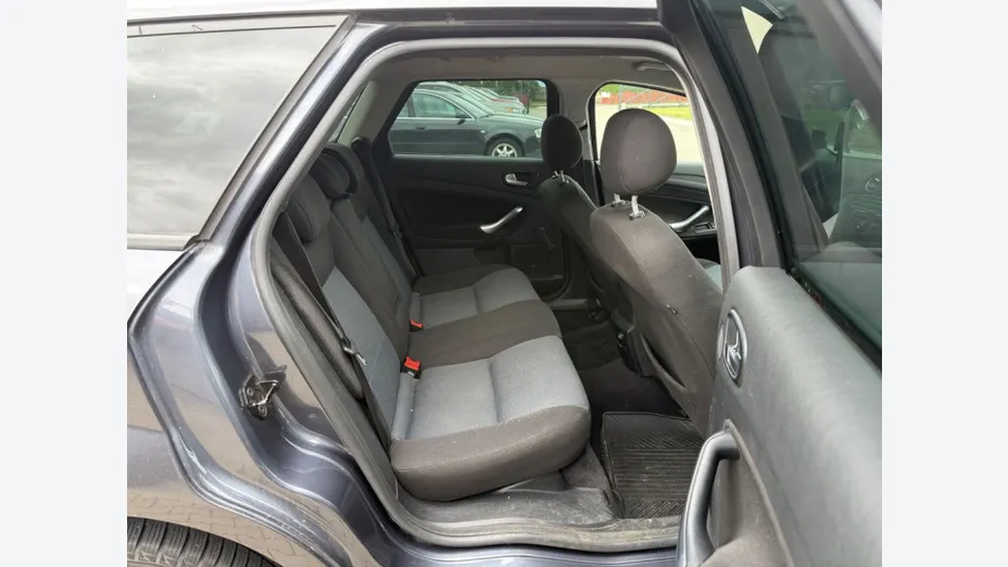 FORD Mondeo -