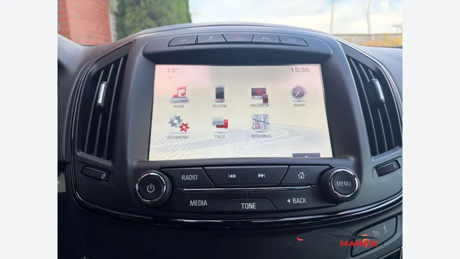 OPEL Insignia -