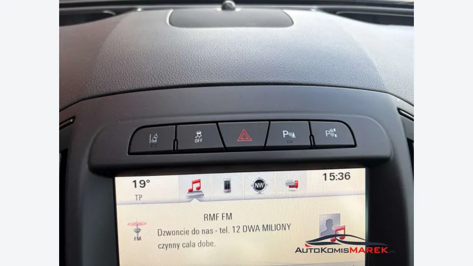 OPEL Insignia -