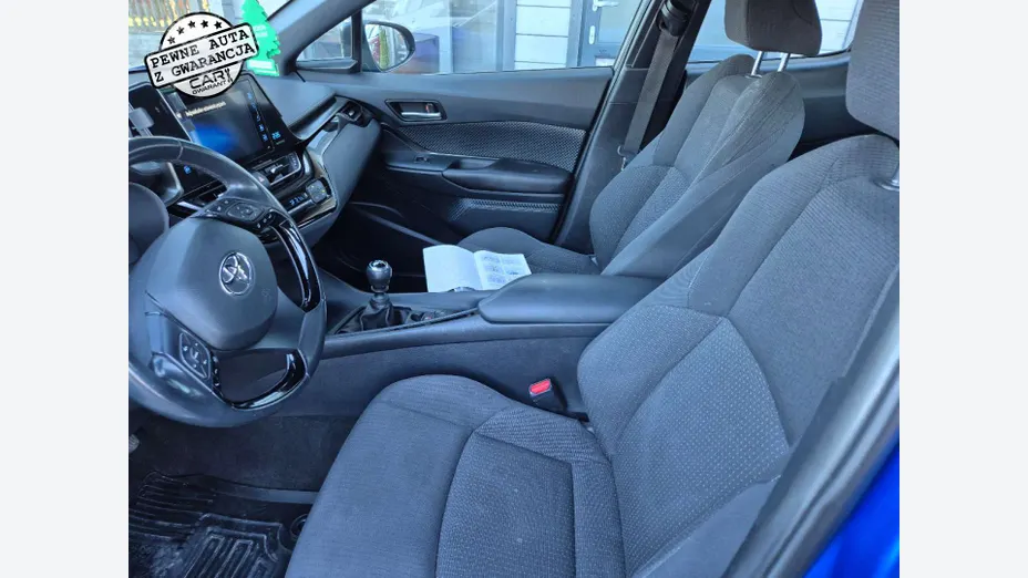 TOYOTA C-HR -
