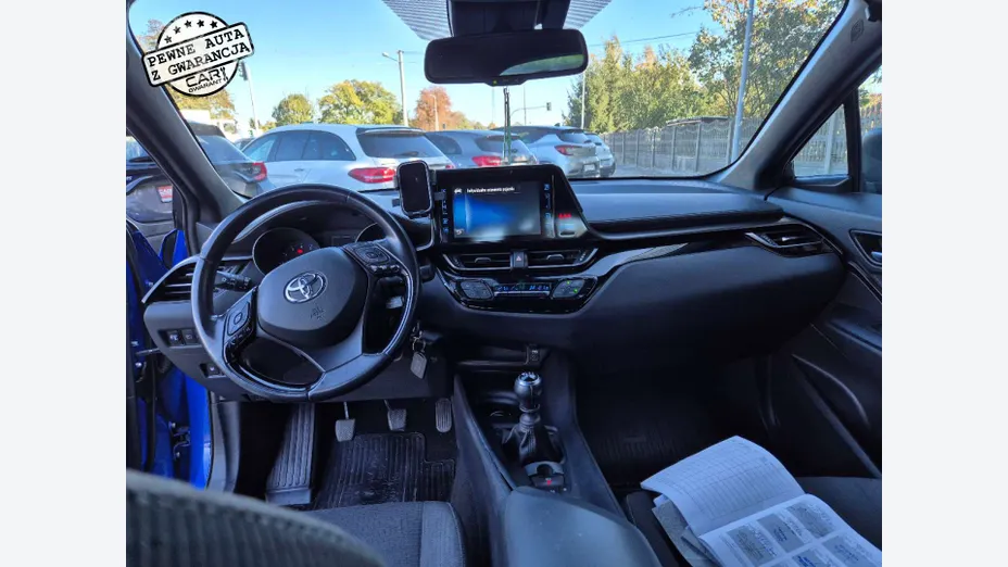 TOYOTA C-HR -