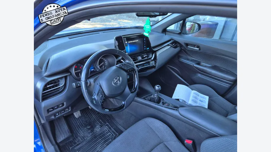 TOYOTA C-HR -