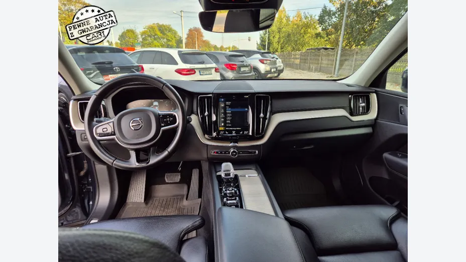 VOLVO XC60 -