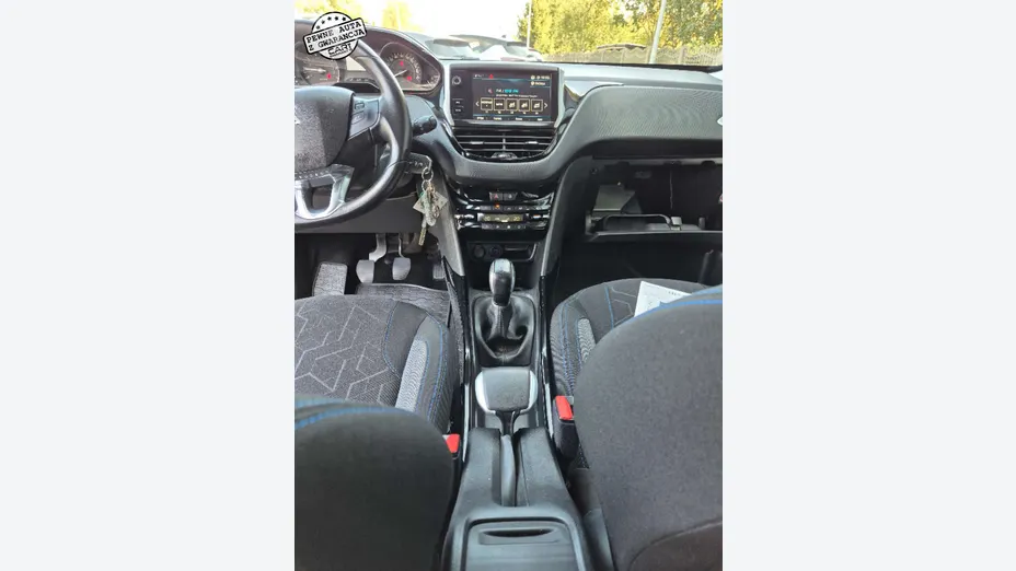 PEUGEOT 2008 -