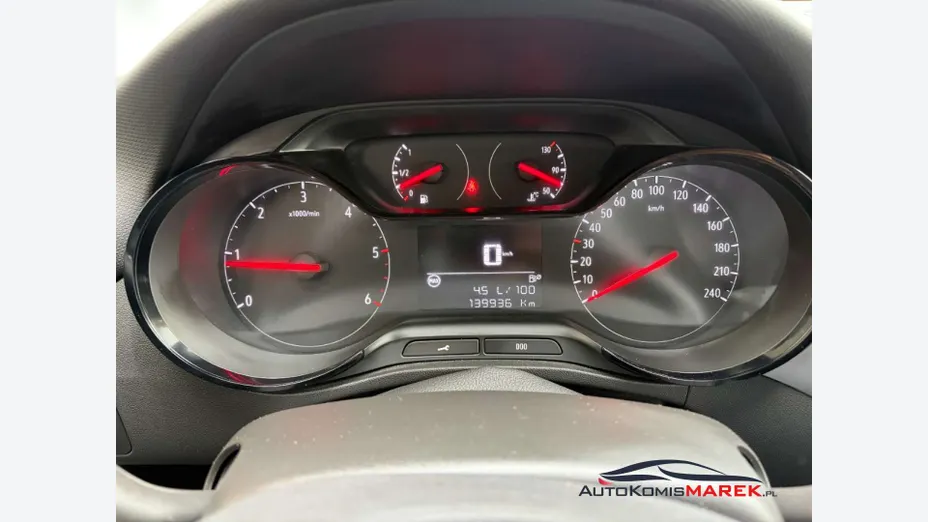 OPEL Crossland X -
