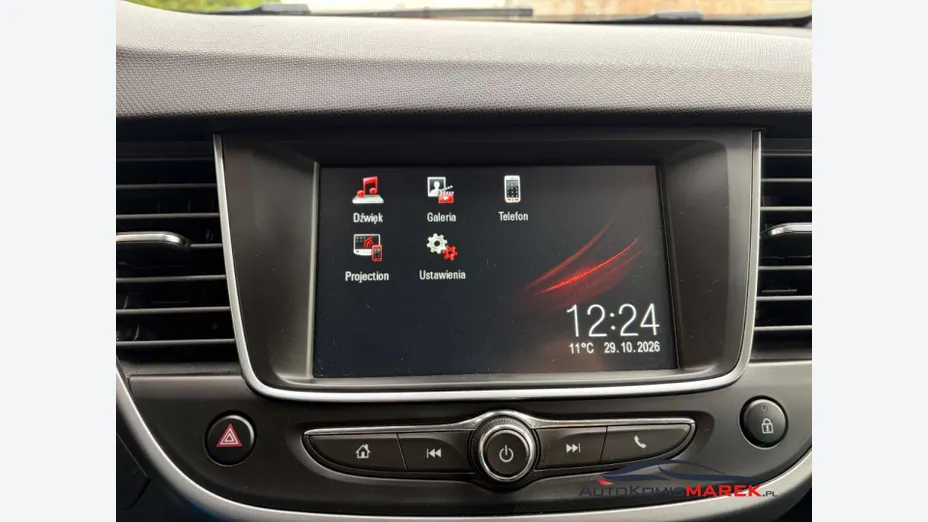 OPEL Crossland X -
