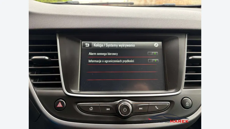 OPEL Crossland X -