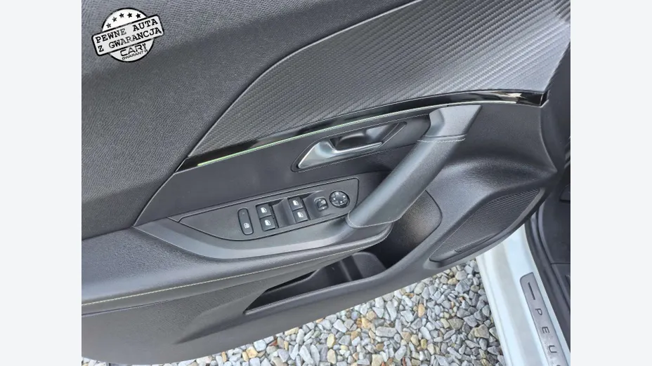 PEUGEOT 2008 -