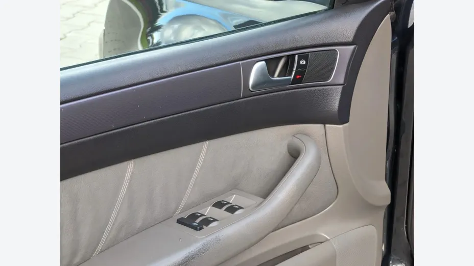 AUDI A6 Avant -