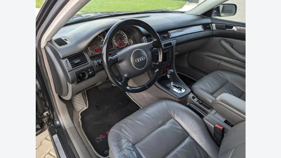 AUDI A6 Avant -
