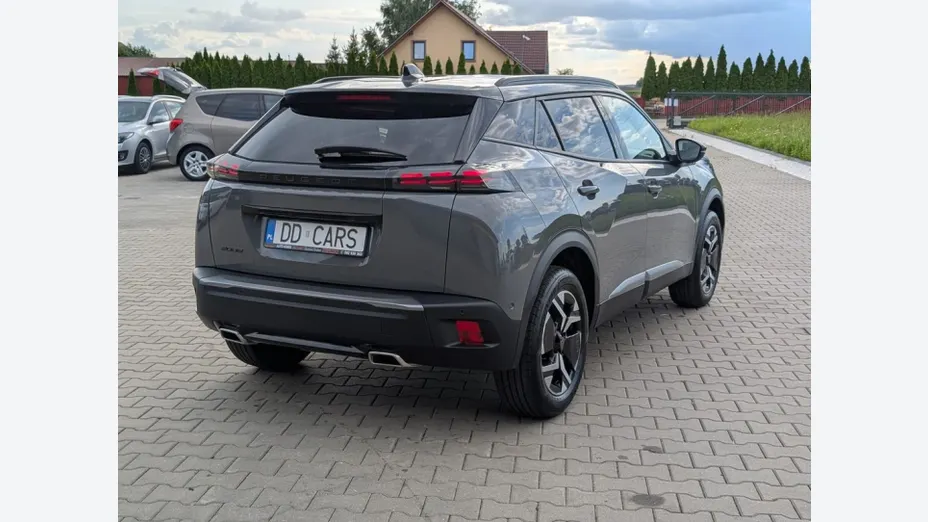 PEUGEOT 2008 -