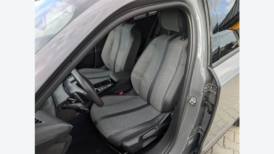 PEUGEOT 2008 -