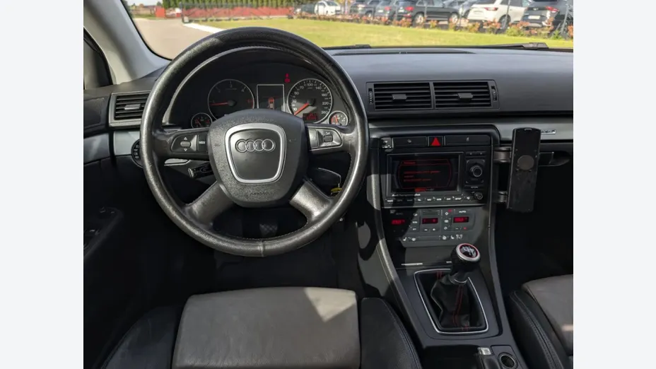 AUDI A4 Avant -