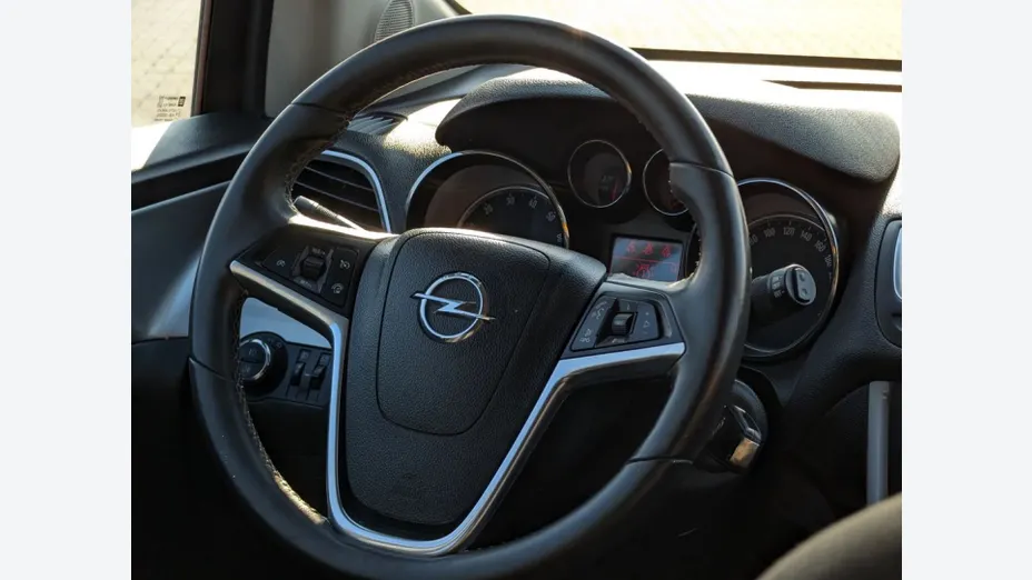 OPEL Mokka -